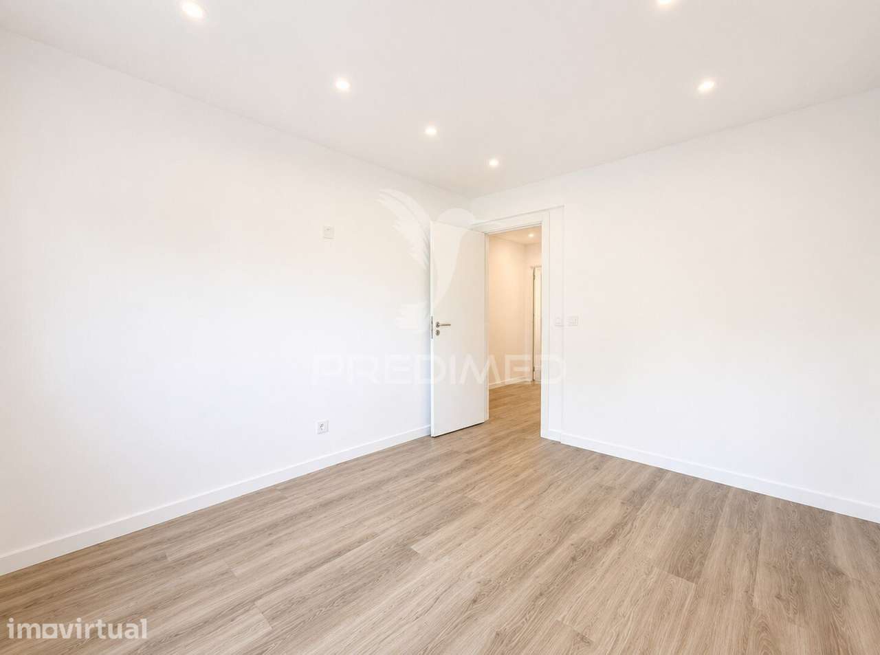 Apartamento T2 em Odivelas - Grande imagem: 5/7