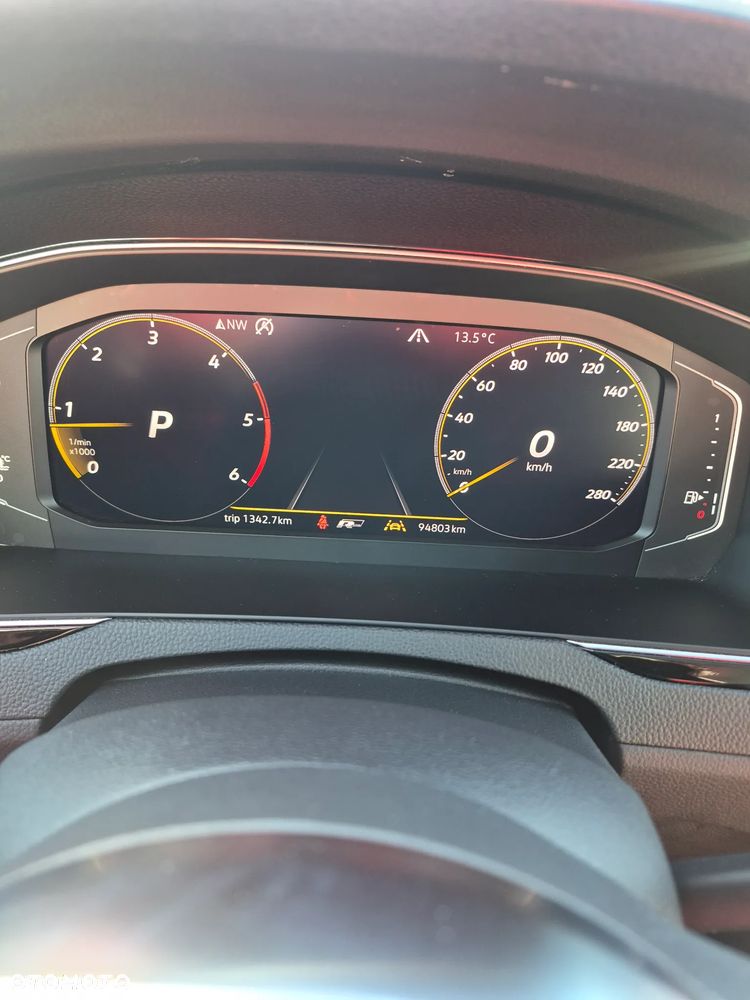 Volkswagen Arteon 2.0 TDI SCR R-Line DSG - 8