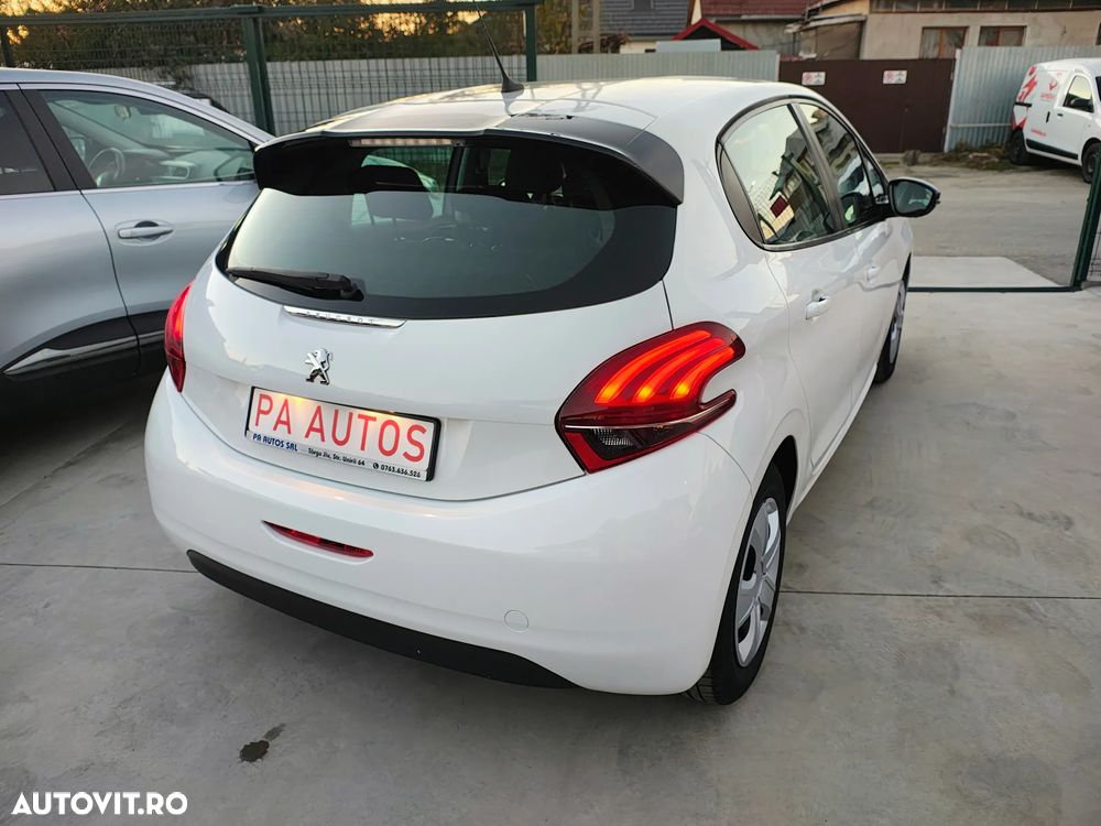 Peugeot 208 PureTech 68 Like - 6