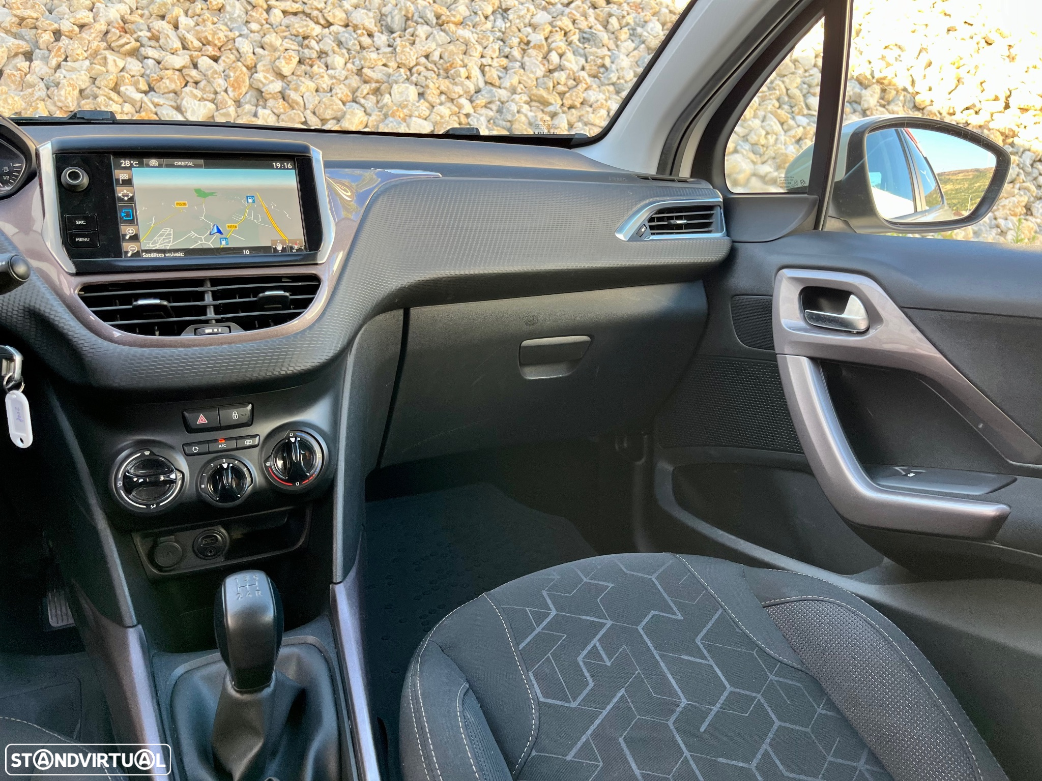 Peugeot 2008 1.2 PureTech Active - 7