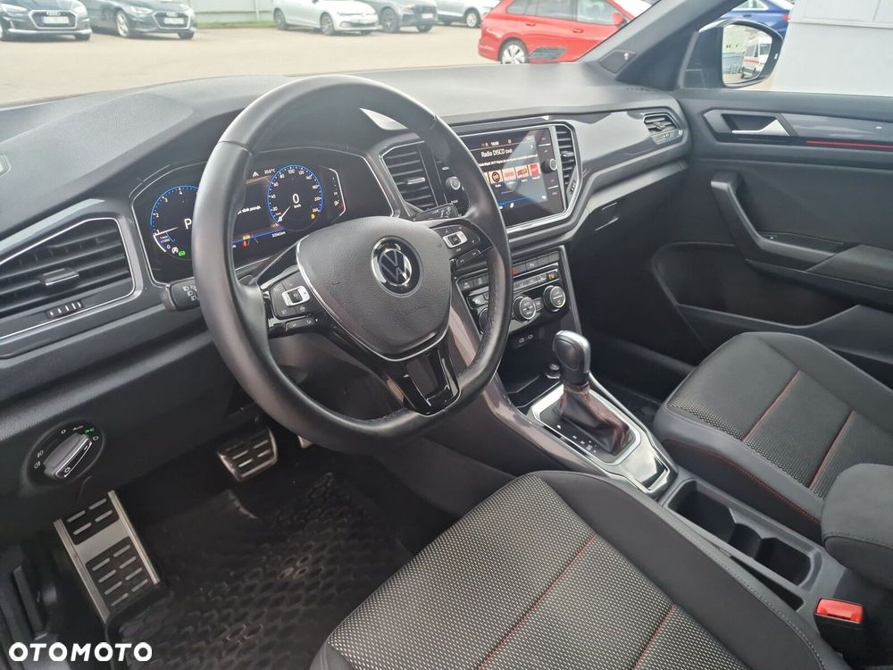 Volkswagen T-Roc - 10