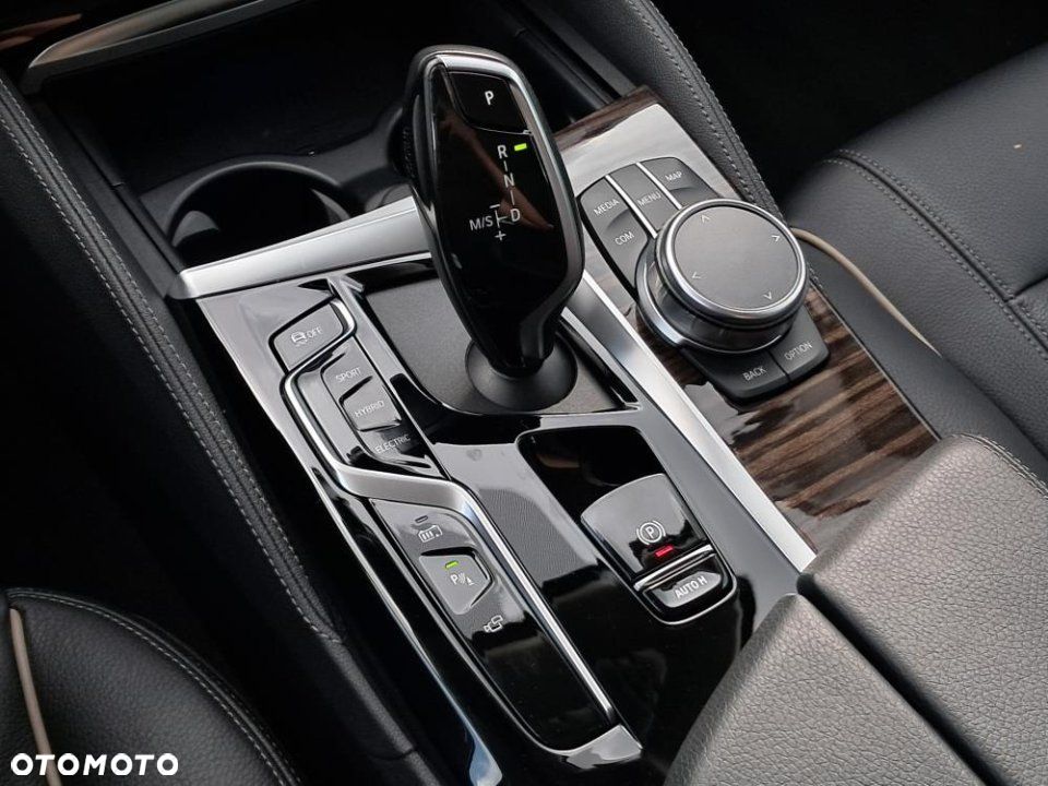 BMW Seria 5 - 37