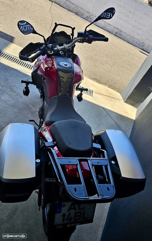 Benelli TRK 251 - 7