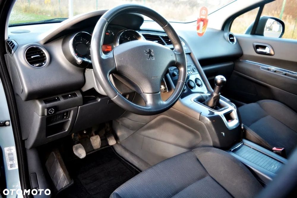 Peugeot 5008 1.6 Access 7os - 10