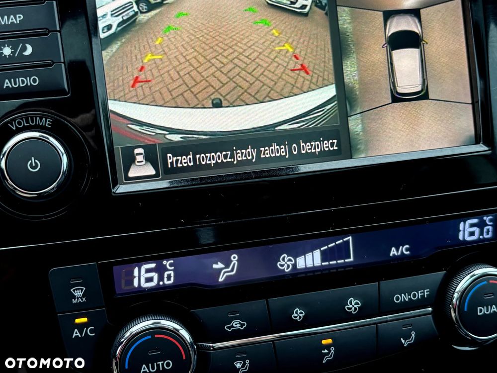 Nissan Qashqai 1.3 DIG-T N-Connecta - 23