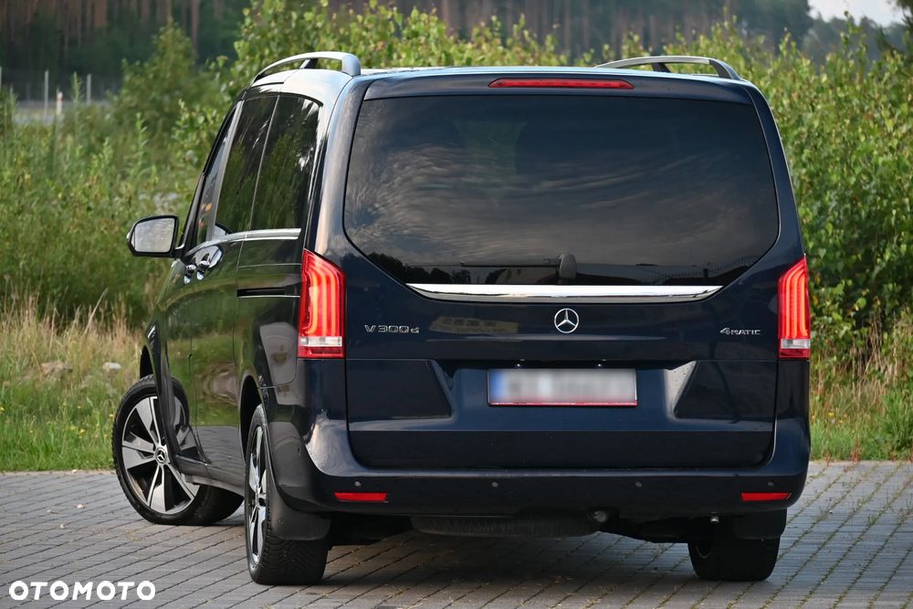 Mercedes-Benz Klasa V 300 d 4-Matic Avantgarde 9G-Tronic (d³ugi) - 18