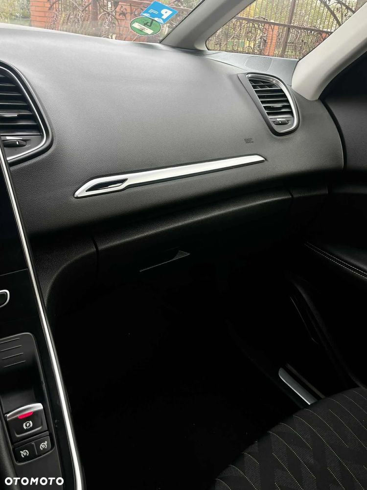 Renault Scenic 1.3 TCe Energy Bose - 16