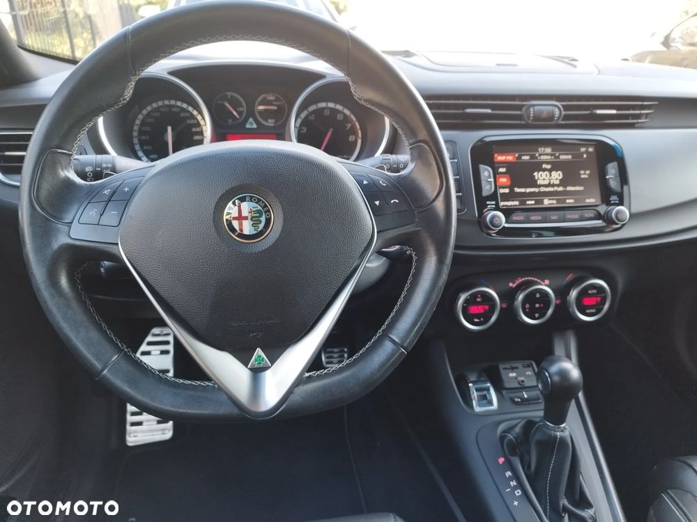 Alfa Romeo Giulietta 1750 TBi QV TCT - 25