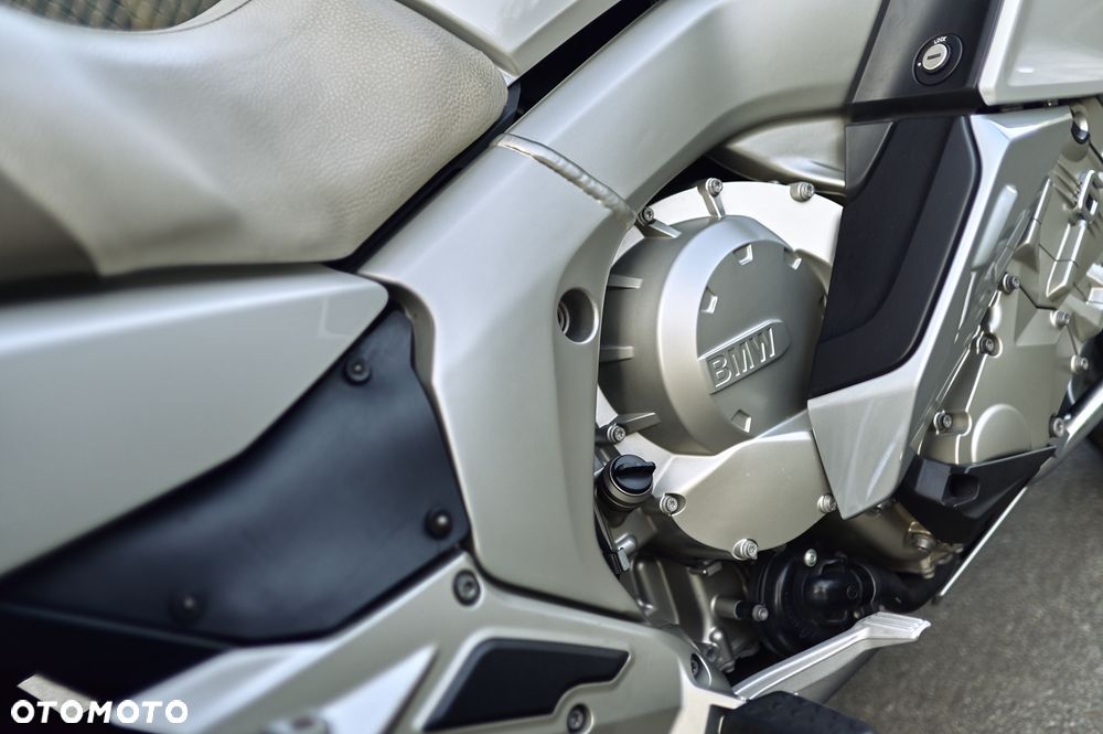BMW K - 19