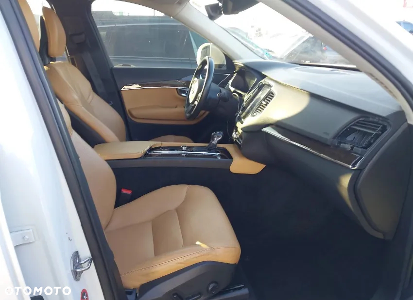 Volvo XC 90 T6 AWD Momentum - 5