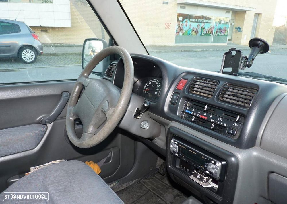 Suzuki Jimny 1.3 16V Hard Top - 5