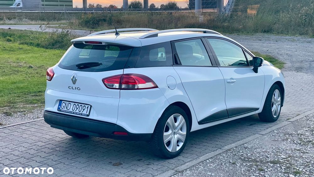 Renault Clio 1.2 TCe Zen EDC - 5