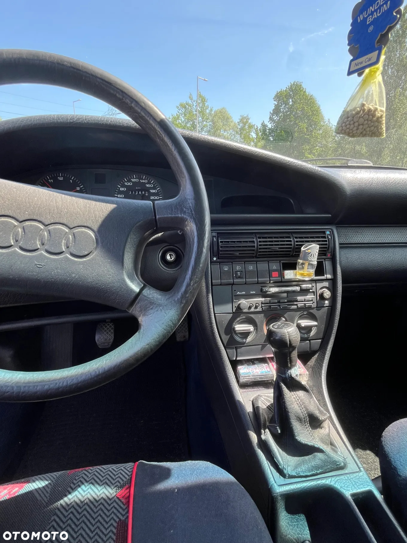 Audi 100 - 9