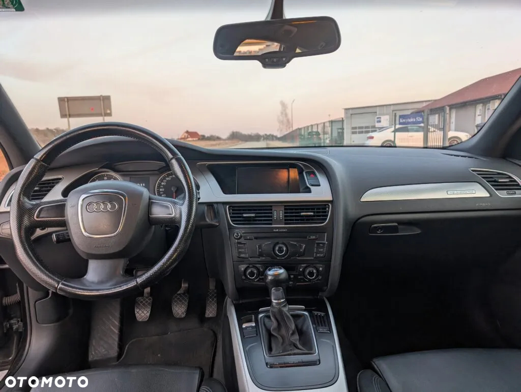 Audi A4 2.0 TFSI Quattro - 15