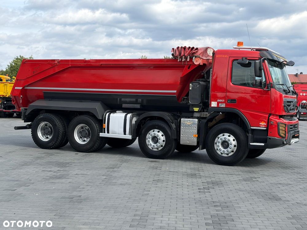 Volvo VOLVO FMX 380 / 8x4 / 13LITROWY SILNIK / EURO 5 / WYWROTKA TYLNOZSYPOWA / KAMERA COFANIA / SERWISOWANA / SPROWADZONA - 16