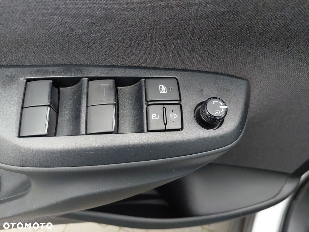 Toyota Yaris Cross - 20