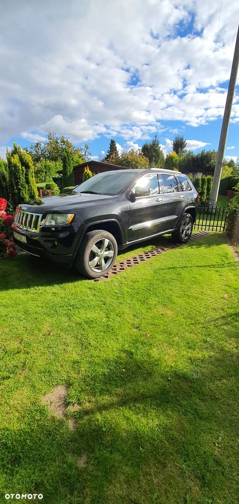 Jeep Grand Cherokee 5.7 V8 HEMI Overland Summit - 2