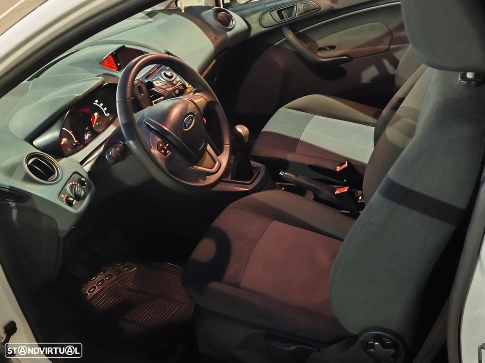 Ford Fiesta 1.4 TDCI Trend - 9