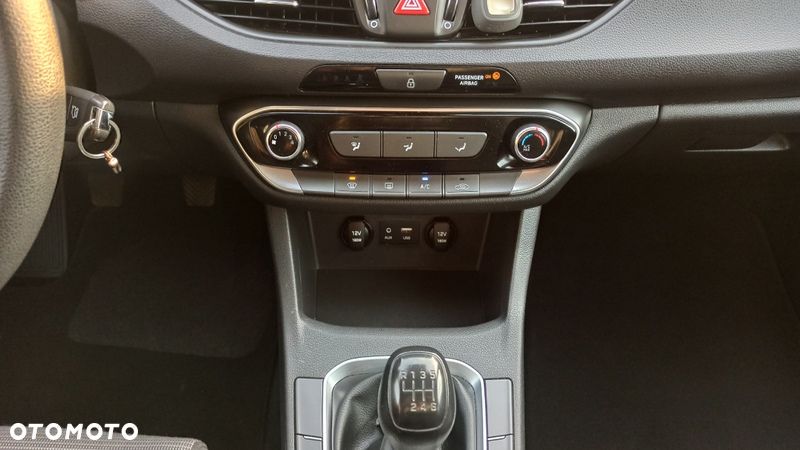 Hyundai i30 1.4 Classic - 32