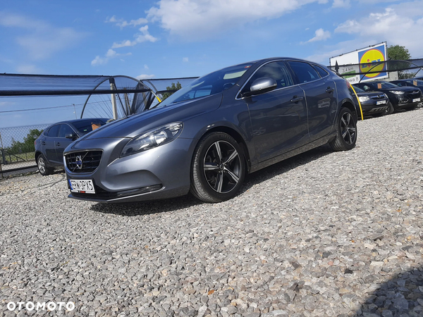 Volvo V40 D4 Drive-E Ocean Race