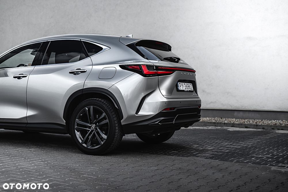 Lexus NX 450h+ Prestige AWD - 4