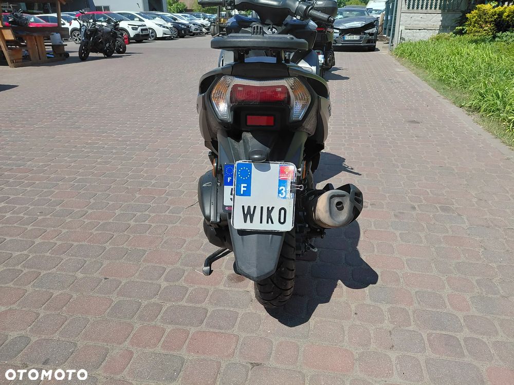 Yamaha Tricity - 13
