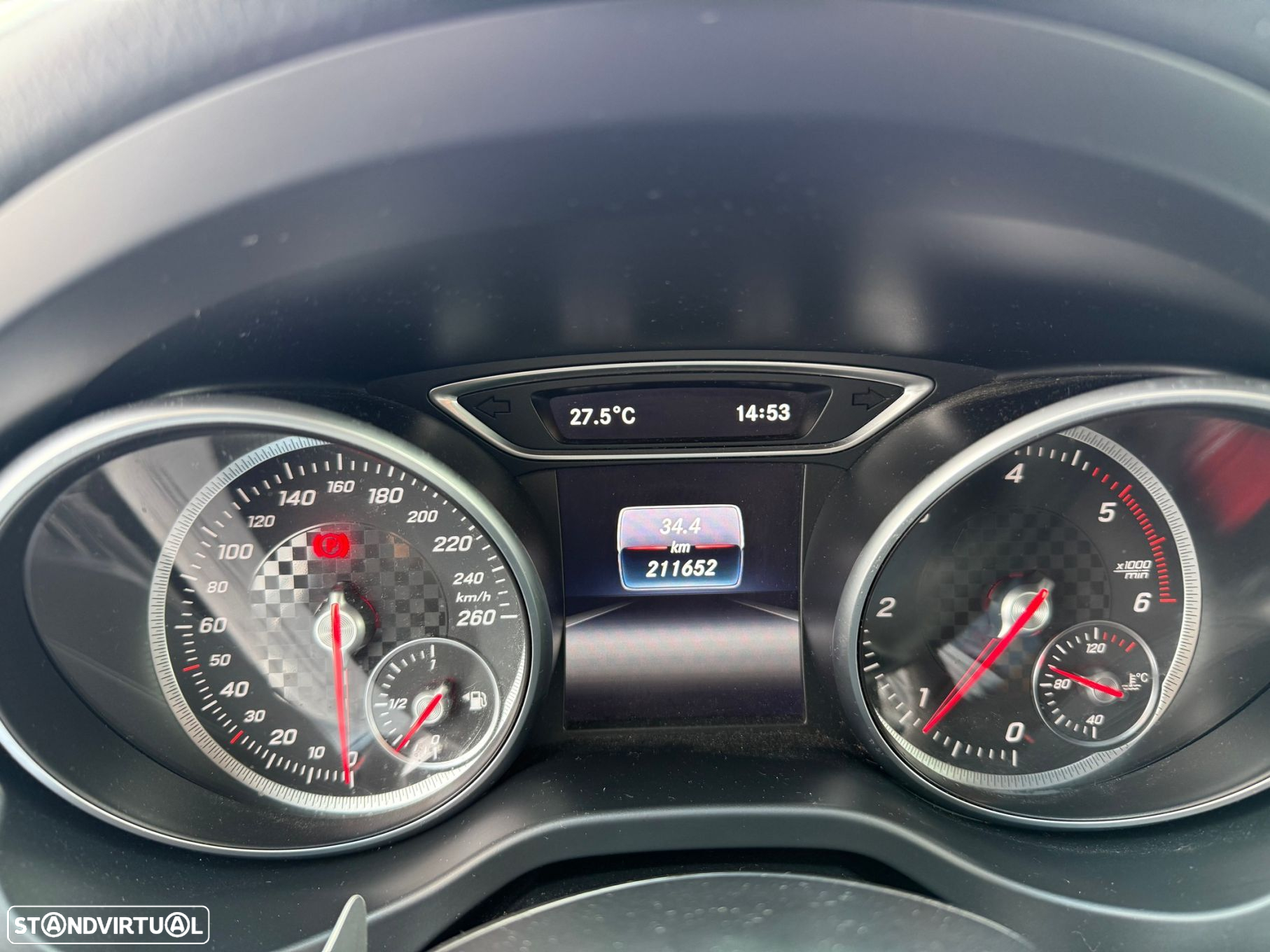 Mercedes-Benz A 180 CDI (BlueEFFICIENCY) Urban - 10