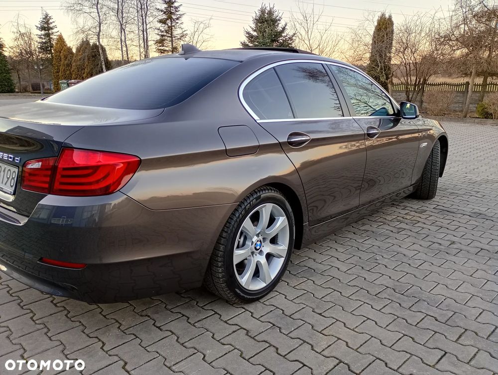 BMW Seria 5 520d - 11
