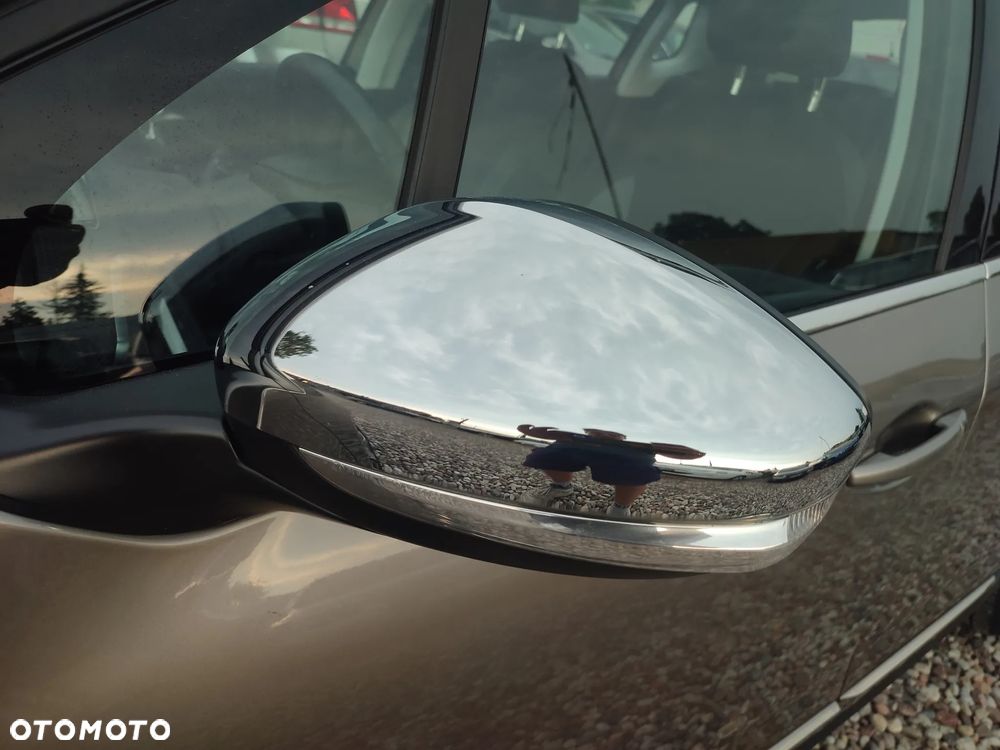 Peugeot 2008 1.2 Pure Tech GPF Allure S&S EAT6 - 7