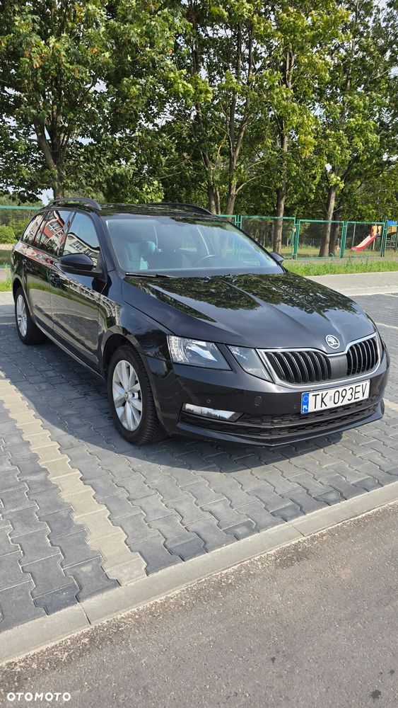 Skoda Octavia 1.6 TDI Ambition DSG - 3