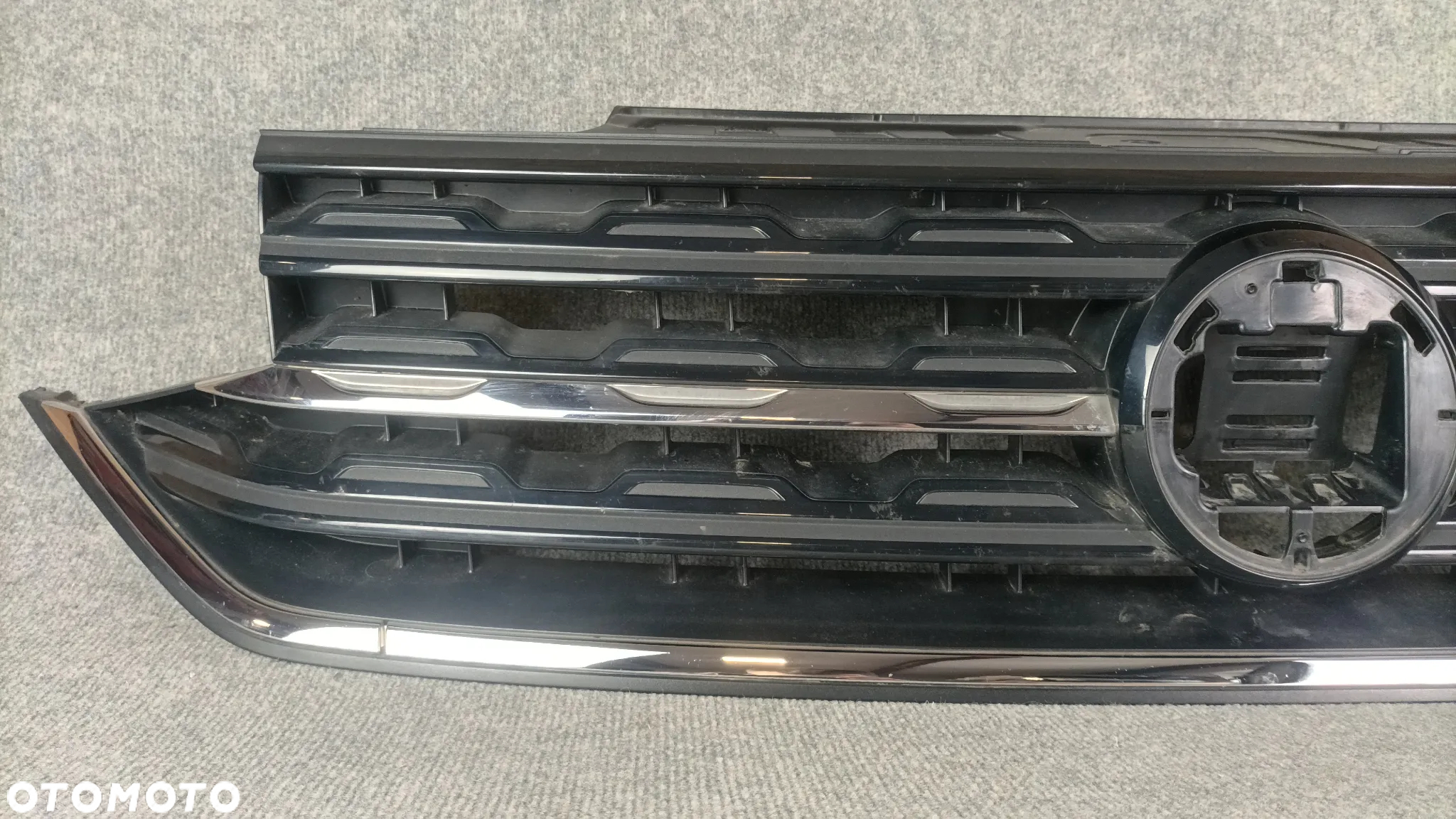 ATRAPA CHŁODNICY / GRILL - VW T-CROSS 2GM 18- - 2