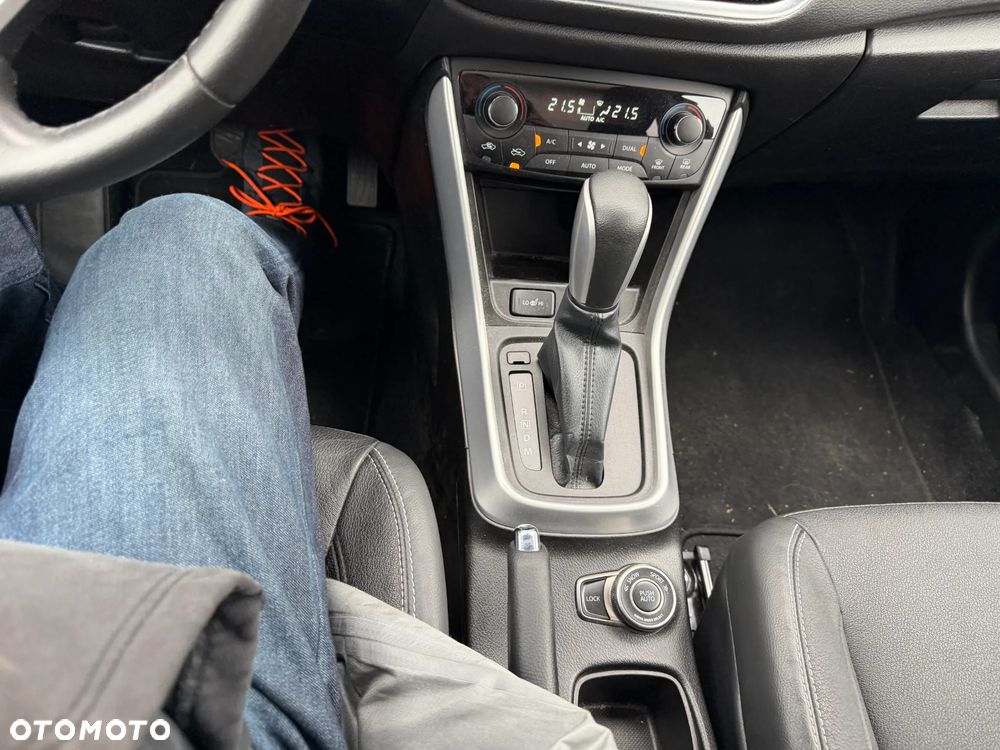 Suzuki SX4 S-Cross 1.4 T Elegance Sun 4WD - 16