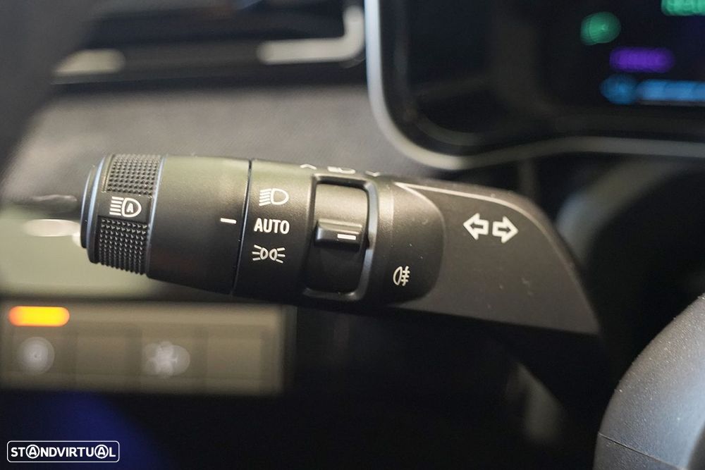 Renault 5 E-Tech 52 kWh Techno Autonomia Conforto - 19