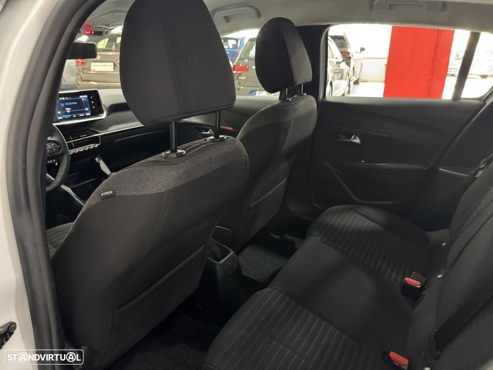 Peugeot 208 1.2 PureTech GT - 45