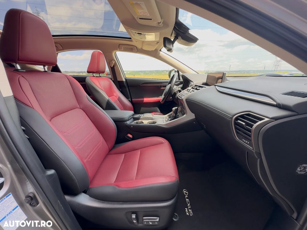Lexus Seria NX 300h E-FOUR Luxury Line - 24