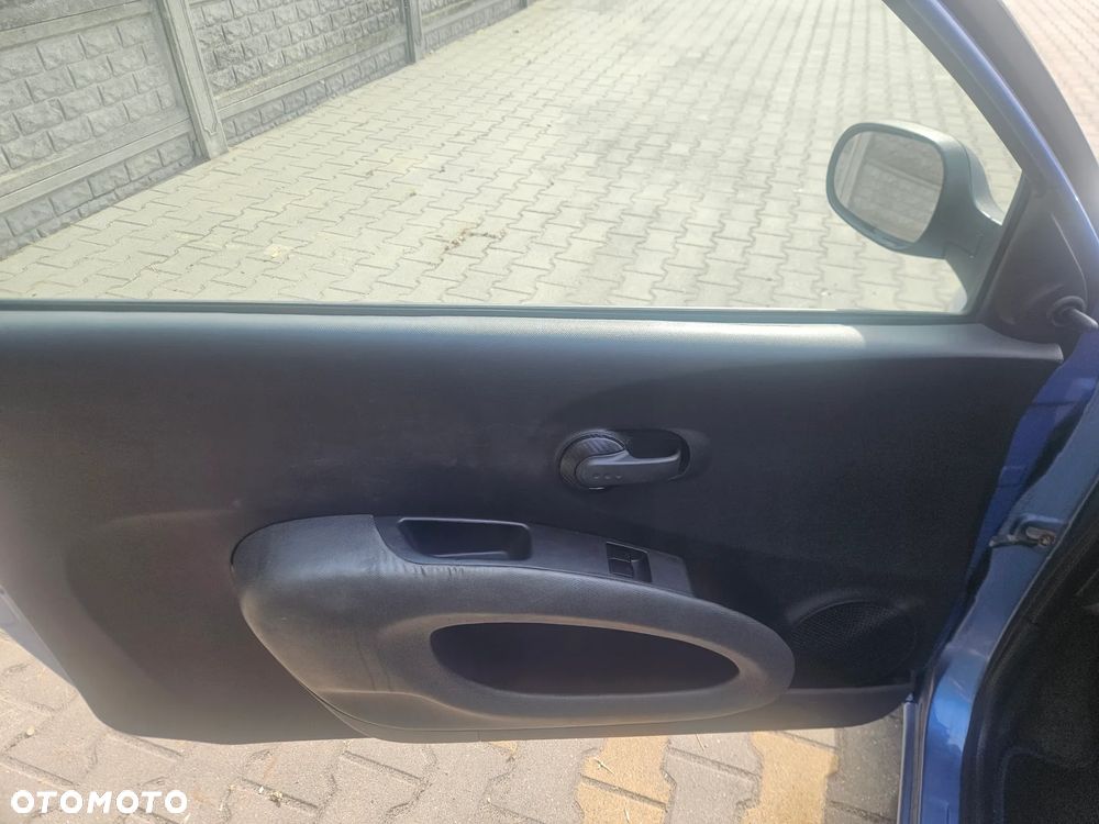 Nissan Micra 1.2 Visia - 10