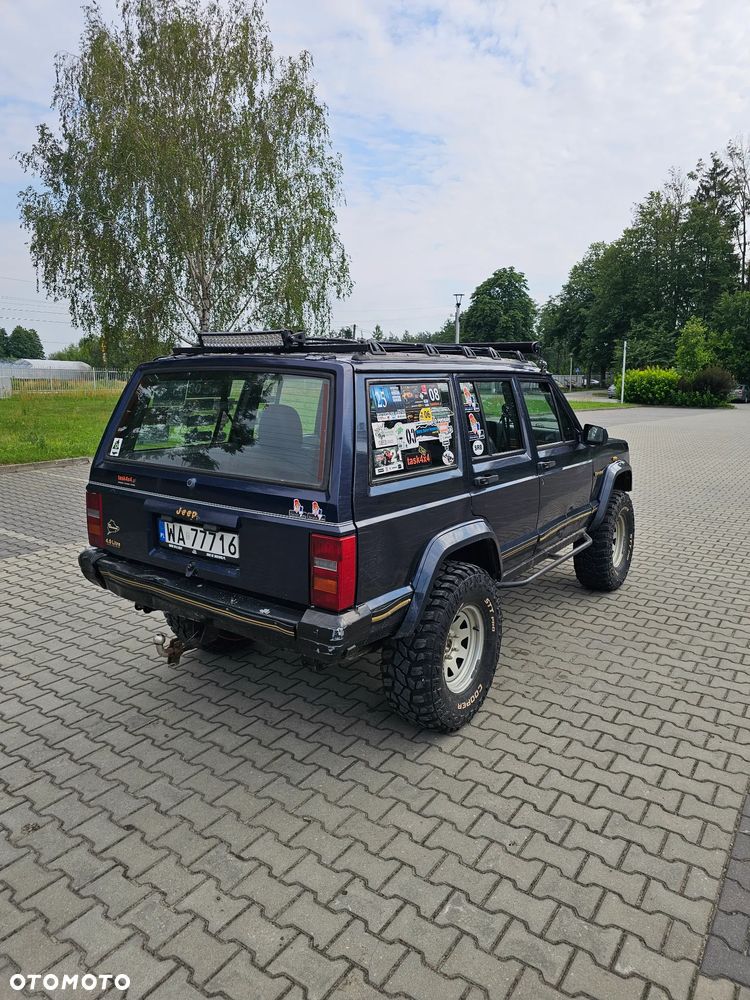 Jeep Cherokee 4.0 Limited - 6