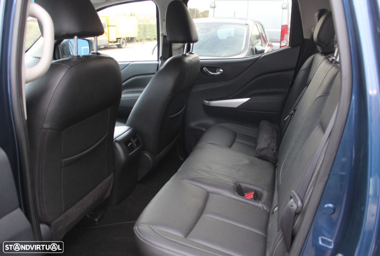 Nissan Navara DC 4x4 Auto Tekna - 12