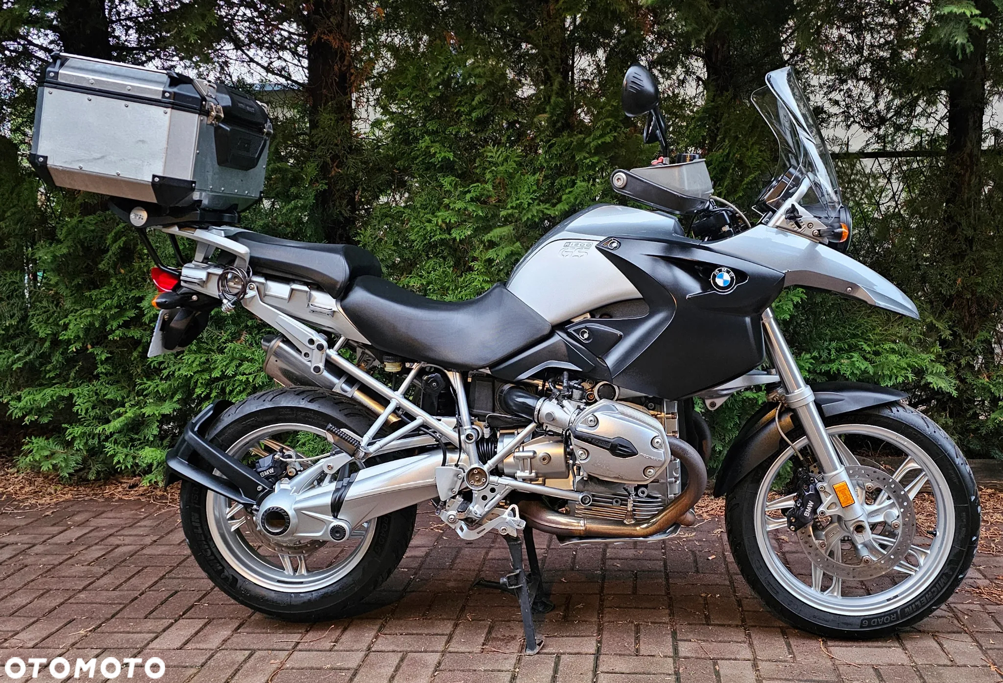 BMW R - 2