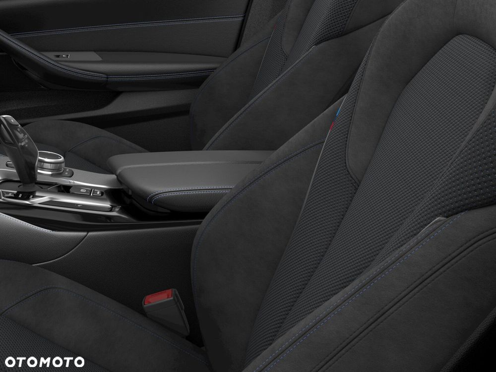 BMW Seria 5 520d xDrive M Sport sport - 9