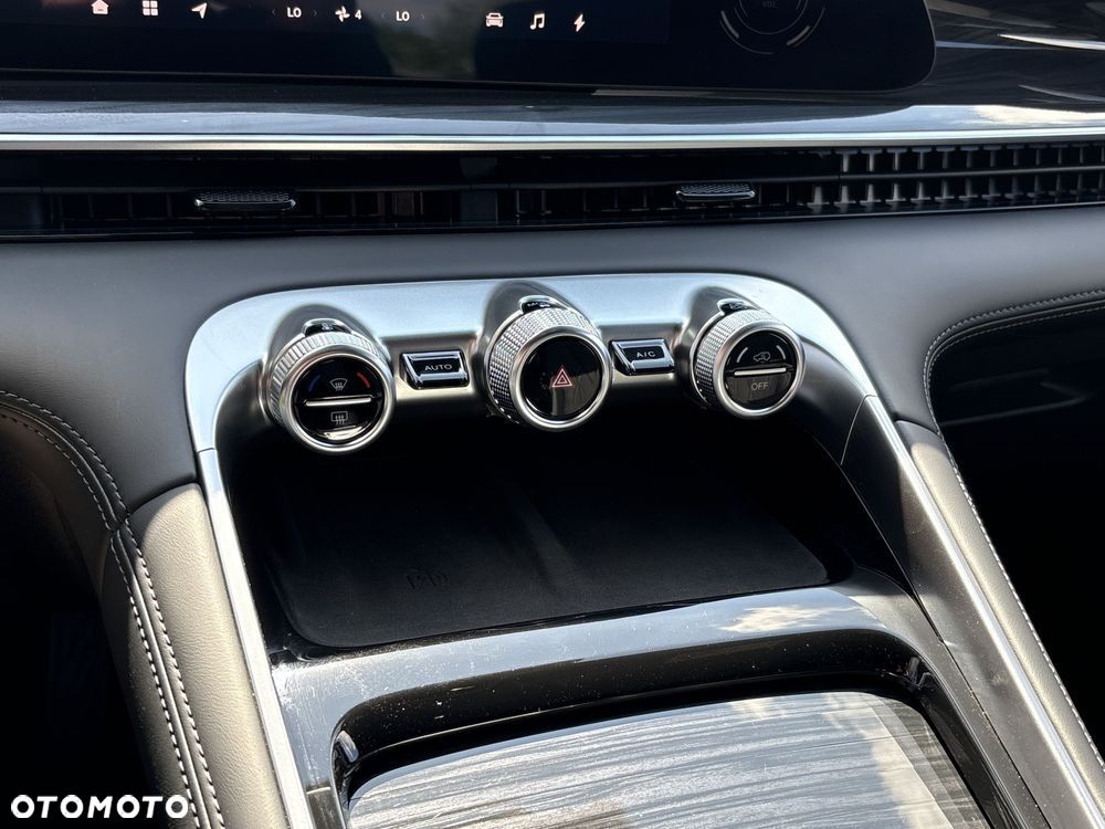 Omoda 9 1.5 Super Hybrid Exclusive AWD - 19