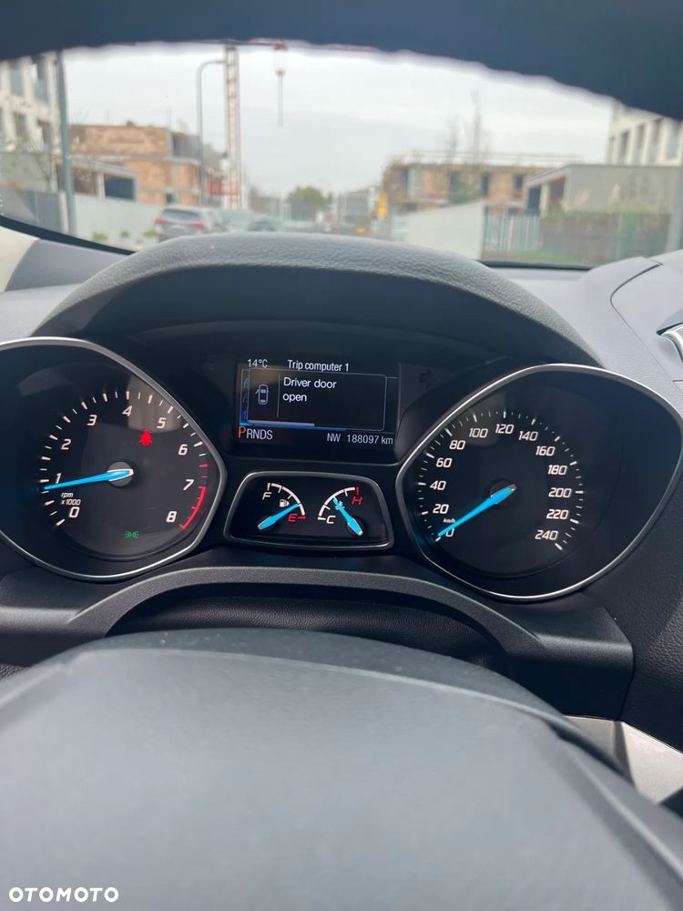 Ford Escape 2.0 EcoBoost AWD Titanium - 14