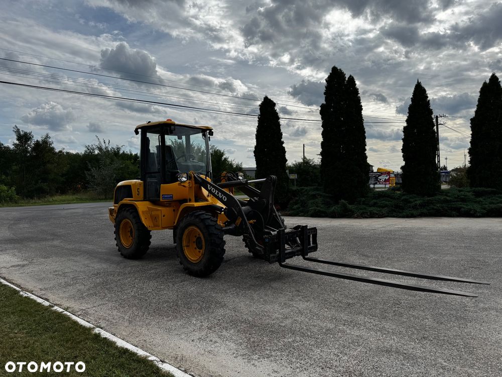 Volvo L30G - 2