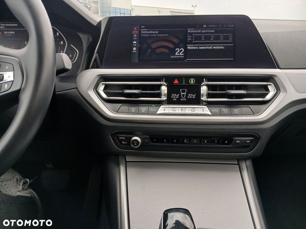 BMW Seria 3 318i Advantage - 20