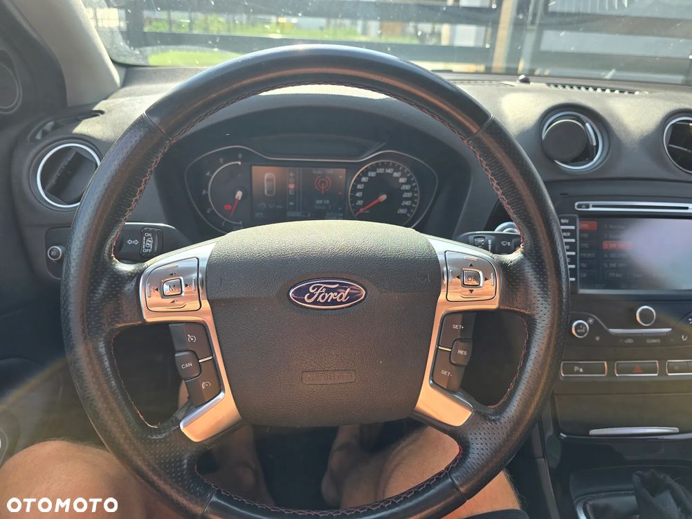 Ford Mondeo 2.0 TDCI Titanium S - 12