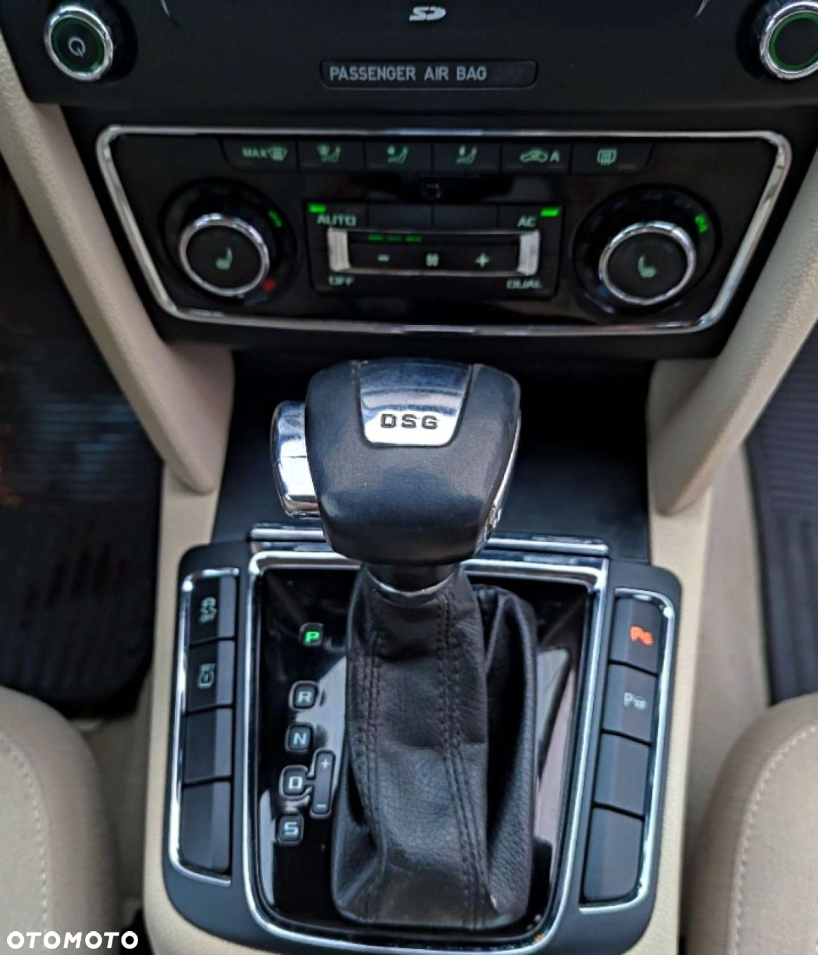 Skoda Superb 2.0 TSI Elegance Outdoor DSG - 28