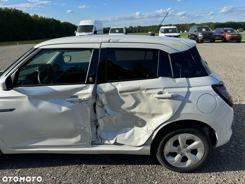 Suzuki Swift 1.2 Dualjet Hybrid Allgrip Comfort - 14