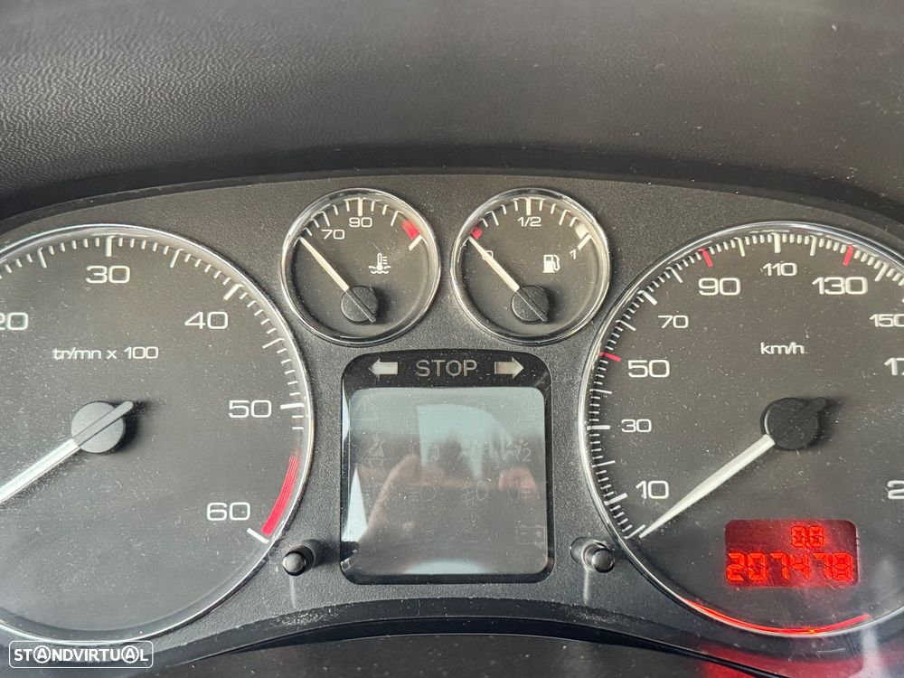 Peugeot 307 SW 1.6 HDi FAP Executive - 22