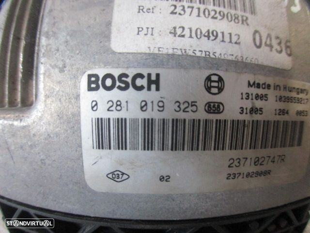 Centralina 8200405701F 0281019325  237102747R RENAULT KANGOO 2013 1.5 DCI 0P Bosch - 3