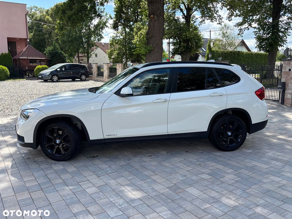 BMW X1 sDrive16d xLine - 4